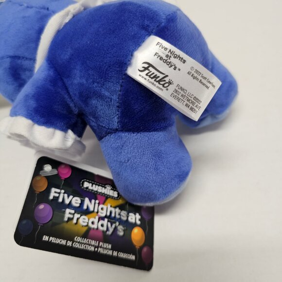 New Plush Doll Figure Funko Five Nights at Freddys Bonnie Hot Topic Exclusive - Picture 10 of 15